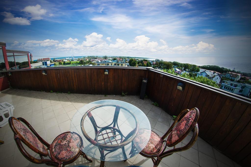 Hotel Pekin Владыславово Экстерьер фото