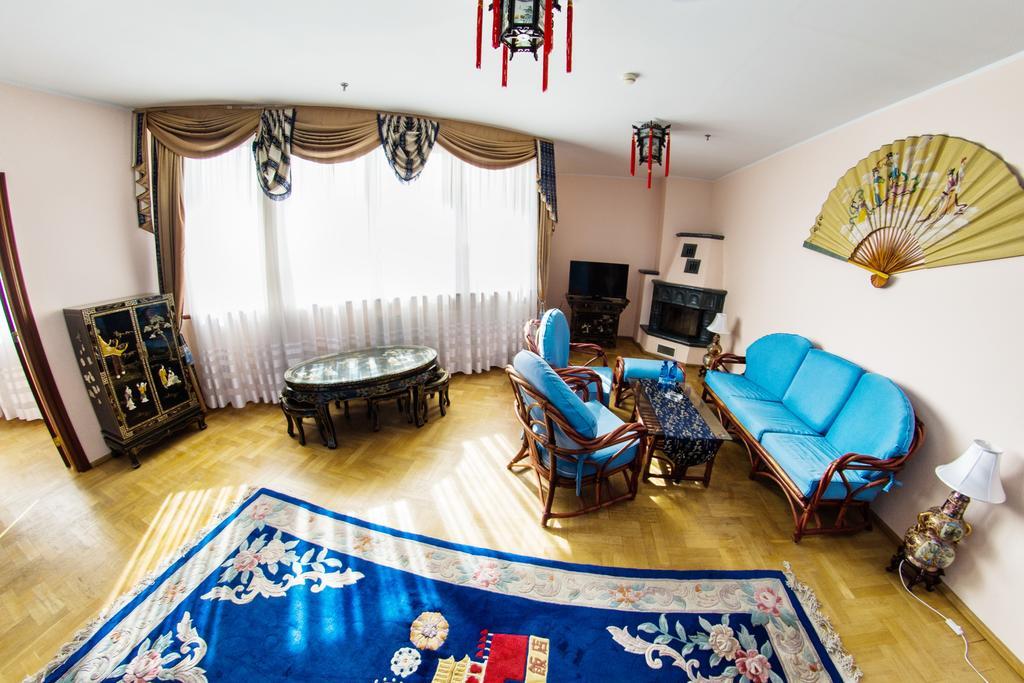 Hotel Pekin Владыславово Экстерьер фото